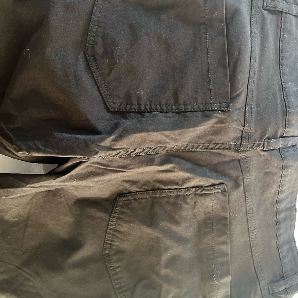 Men’s Kenneth Cole Black Casual Pants. 34 x 30. Stretch.